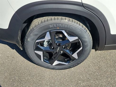 New 2026 Kia Seltos S image 38