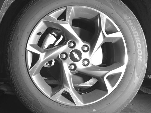 Used 2025 Chevrolet Trax LT FWD image 12