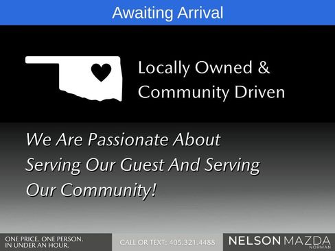 Used 2022 Mercedes-Benz GLC 300 4MATIC image 11