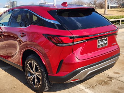 Certified 2025 Lexus RX 350 Premium Package image 11