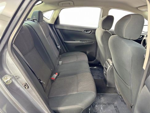 Used 2019 Nissan Sentra S image 31