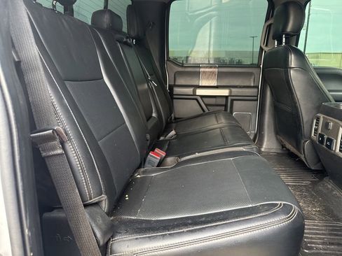 Used 2019 Ford F250 Lariat w/ Lariat Ultimate Package AWD/4WD image 6