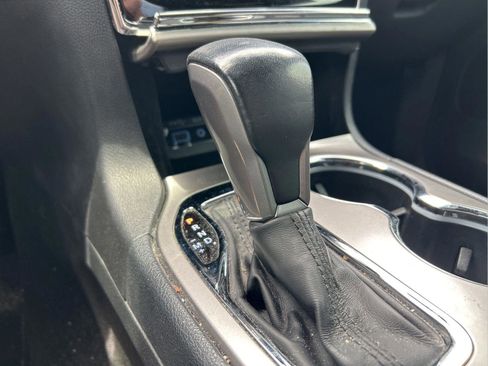 Used 2020 Jeep Grand Cherokee Limited RWD image 34