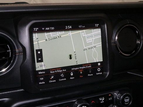 Used 2021 Jeep Wrangler Unlimited Sahara image 19