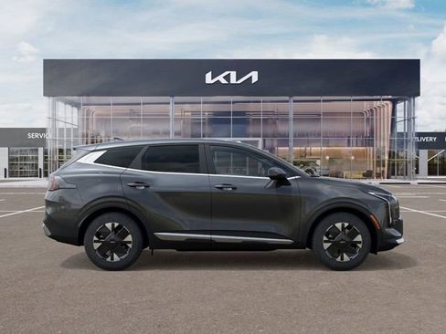 New 2026 Kia Sportage LX FWD image 7