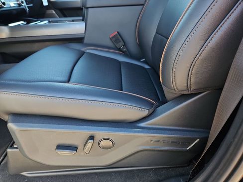 New 2026 Ford F250 Lariat w/ Lariat Ultimate Package image 23