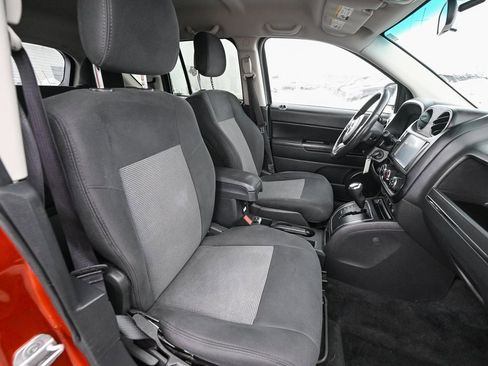 Used 2012 Jeep Compass Latitude image 23