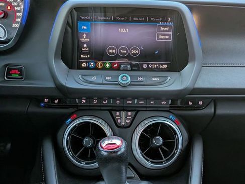 Used 2020 Chevrolet Camaro SS image 26