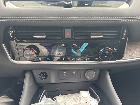 New 2026 Nissan Rogue Platinum w/ Platinum Premium Package image 13