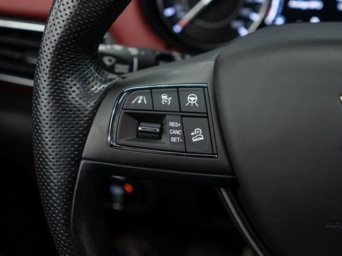 Used 2022 Maserati Levante Modena image 20