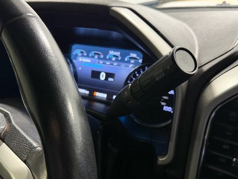 Used 2021 Ford F250 Lariat w/ Tremor Off-Road Package image 21