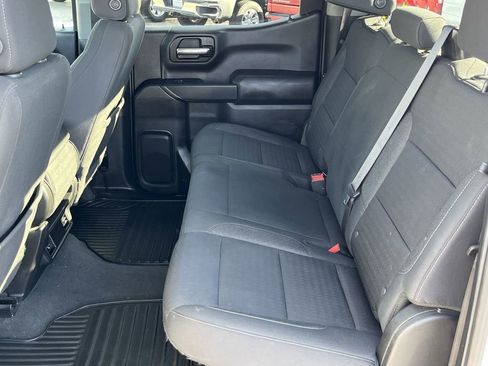 Used 2022 Chevrolet Silverado 1500 Custom image 24