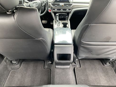 Used 2020 Honda Accord Sport image 18