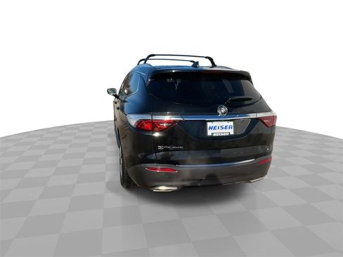 Used 2023 Buick Enclave Essence w/ Experience Buick Package image 7