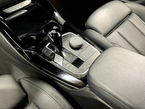 Used 2023 BMW X3 xDrive30i w/ Convenience Package w/ZPA image 16