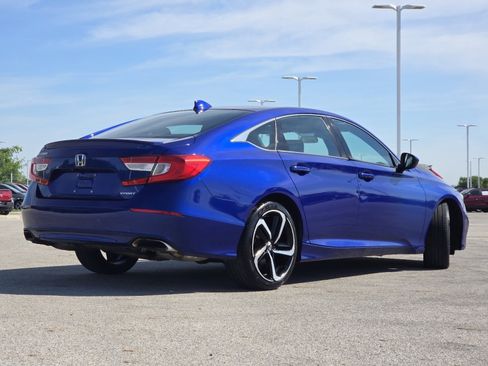 Used 2018 Honda Accord Sport image 14