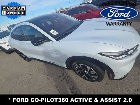 Used 2022 Ford Mustang Mach-E Premium image 4