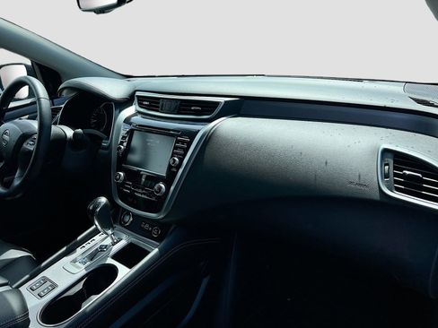 Used 2024 Nissan Murano SV image 31