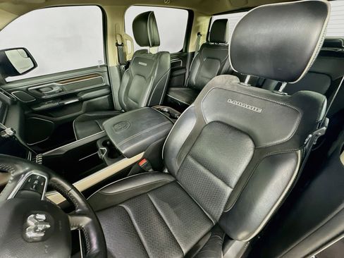 Used 2021 RAM 1500 Laramie AWD/4WD image 26
