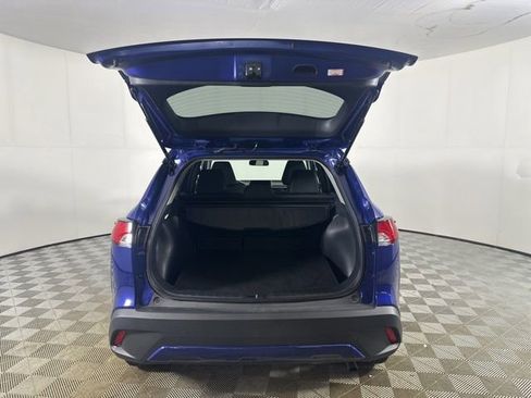 Used 2023 Toyota Corolla Cross LE w/ Moonroof Package AWD/4WD image 9