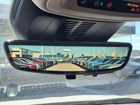 New 2026 Buick Envision Avenir image 5