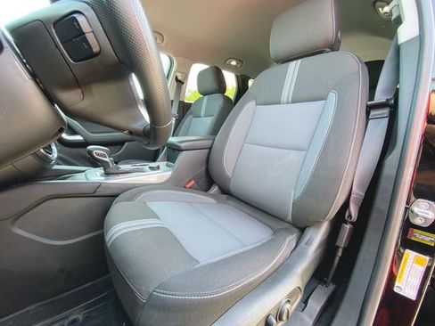 Used 2023 Chevrolet Blazer LT w/ Convenience Package FWD image 18