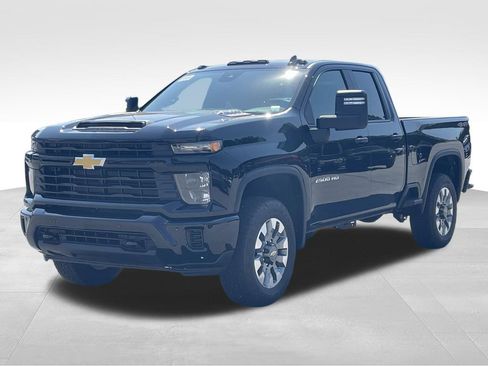 New 2026 Chevrolet Silverado 2500 Custom AWD/4WD image 7