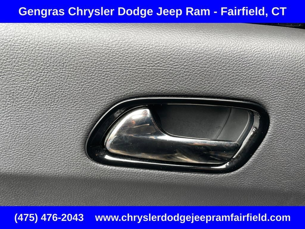 Certified 2025 Dodge Durango GT AWD/4WD image 37