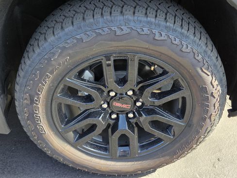 New 2025 GMC Sierra 1500 Elevation w/ Elevation Premium Package image 5