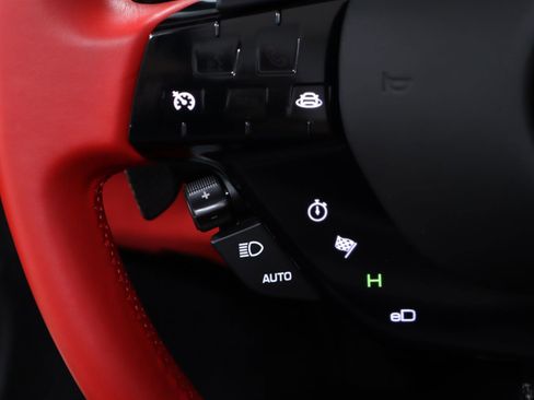 Used 2025 Ferrari 296 GTS image 30