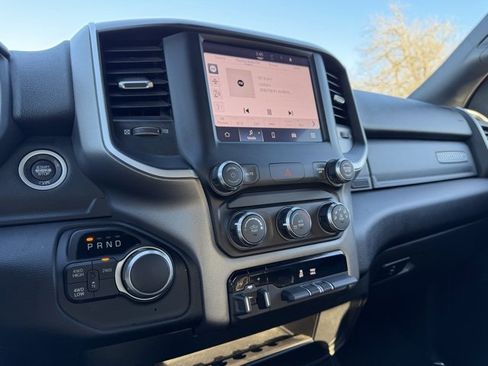 Used 2024 RAM 2500 Big Horn w/ Bed Utility Group image 21