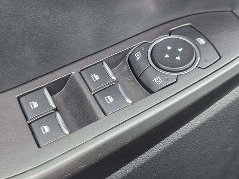 Used 2023 Ford Explorer 4WD image 23