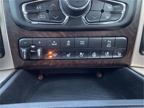 Used 2014 RAM 1500 Laramie Longhorn image 17