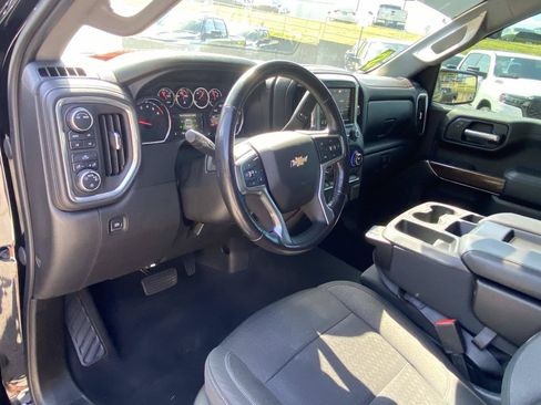 Used 2021 Chevrolet Silverado 1500 LT AWD/4WD image 25
