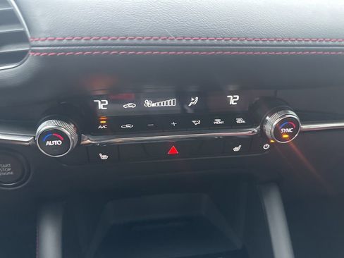 Used 2025 MAZDA MAZDA3 Carbon image 10