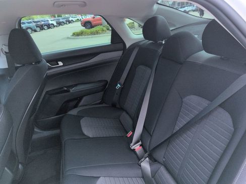 Used 2025 Kia K5 LXS FWD image 14