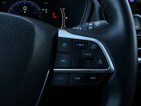 Used 2025 Toyota Grand Highlander FWD image 37