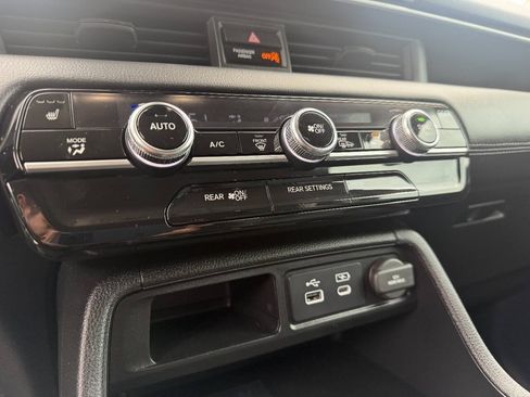 Used 2024 Honda Pilot EX-L image 21