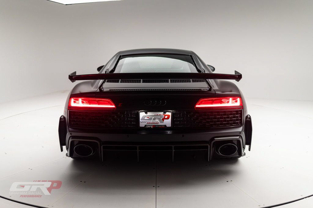 Used 2023 Audi R8 V10 GT RWD image 4