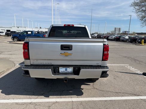 Used 2018 Chevrolet Silverado 1500 LT w/ All Star Edition AWD/4WD image 4