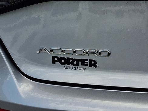 Used 2025 Honda Accord Sport image 32