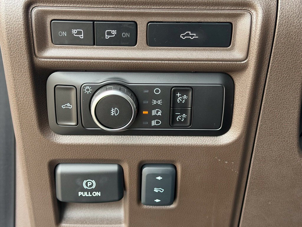Used 2023 Ford F150 King Ranch w/ Equipment Group 601A High AWD/4WD image 38