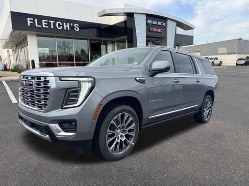 New 2026 GMC Yukon XL Denali w/ Denali Reserve Package AWD/4WD image 1