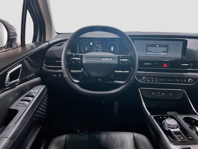 New 2027 Kia Carnival SX w/ Dark Edition Package FWD image 24