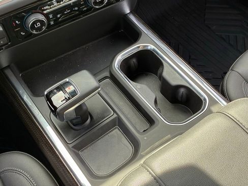 Used 2025 Chevrolet Silverado 1500 LT Trail Boss w/ Convenience Package II image 23