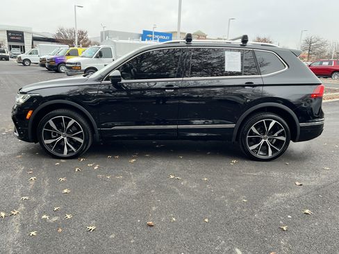 Used 2024 Volkswagen Tiguan SEL R-Line image 7