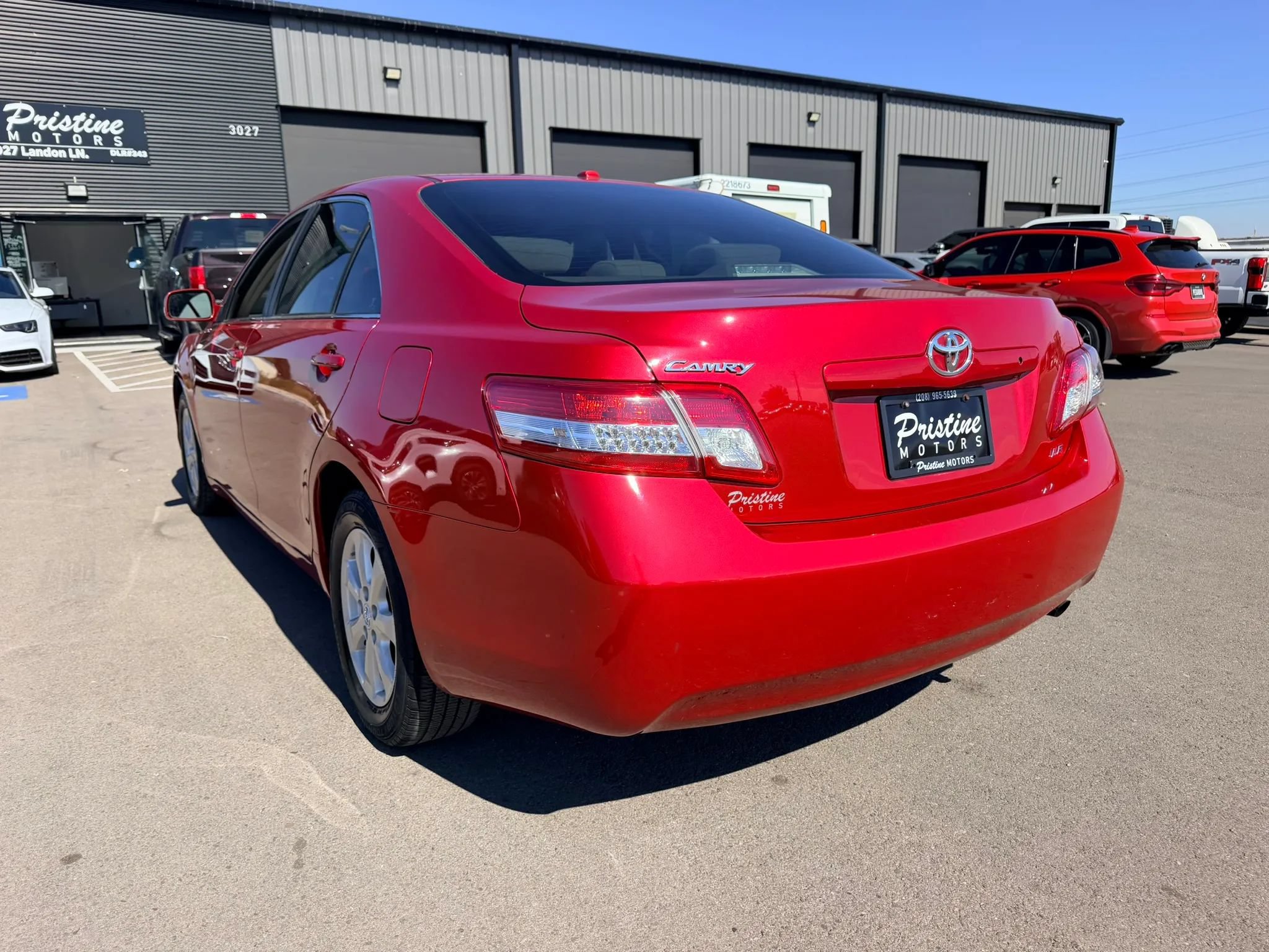 Used 2010 Toyota Camry LE FWD image 6