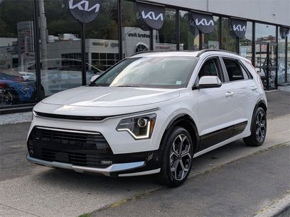 Certified 2024 Kia Niro EX Touring