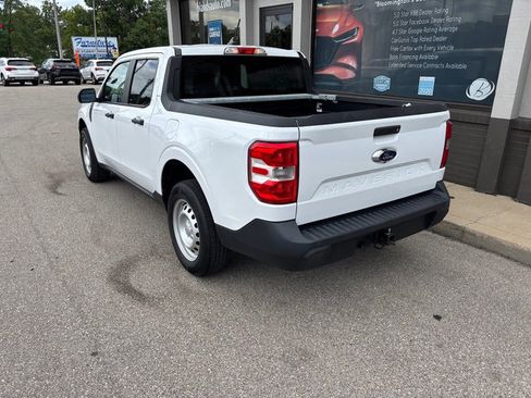 Used 2022 Ford Maverick XL image 9