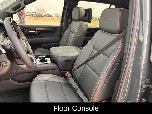 New 2026 GMC Yukon XL AT4 w/ AT4 Premium Plus Package image 22